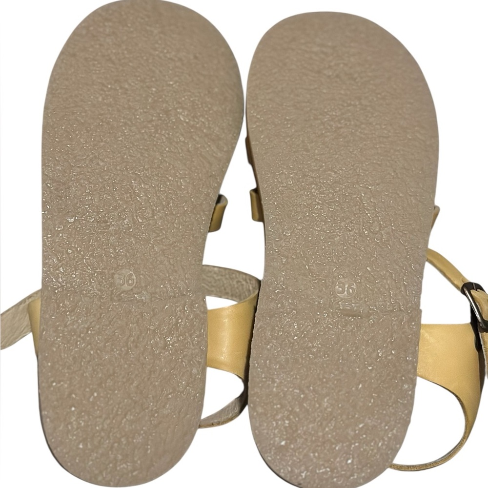 Tiny Cottons Yellow Leather Kids Sandals - Picture 4 of 14